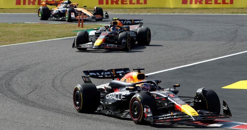 Max Verstappen volvioacute al triunfo en otro 1-2 de Red Bull en Japoacuten