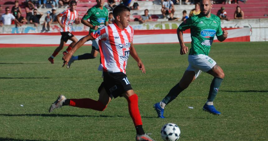 El claacutesico terminoacute a los piedrazos