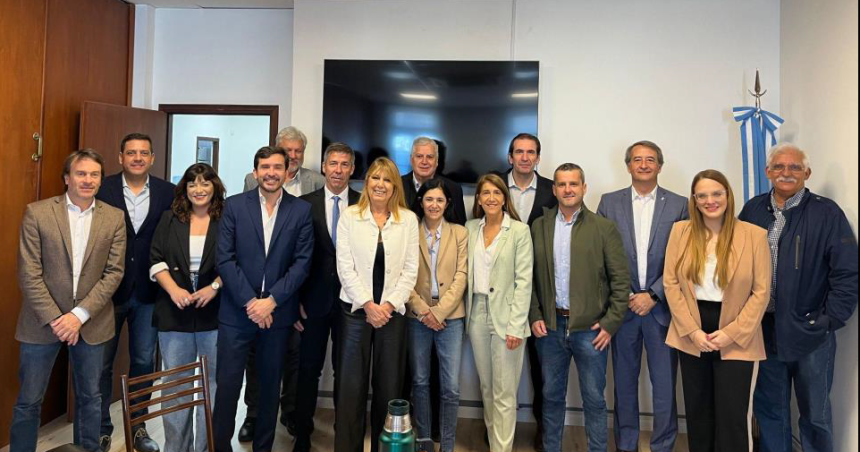El interbloque del agro sigue creciendo dijo Martiacuten Ardohain 