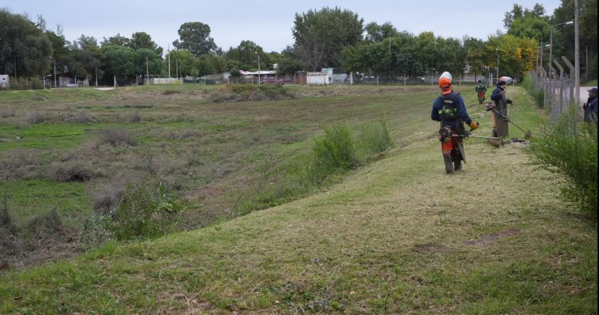 Rrealizan mantenimiento ante el pronoacutestico de lluvia