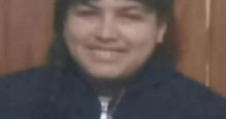 Reiteran pedido de buacutesqueda de una adolescente de 15 antildeos