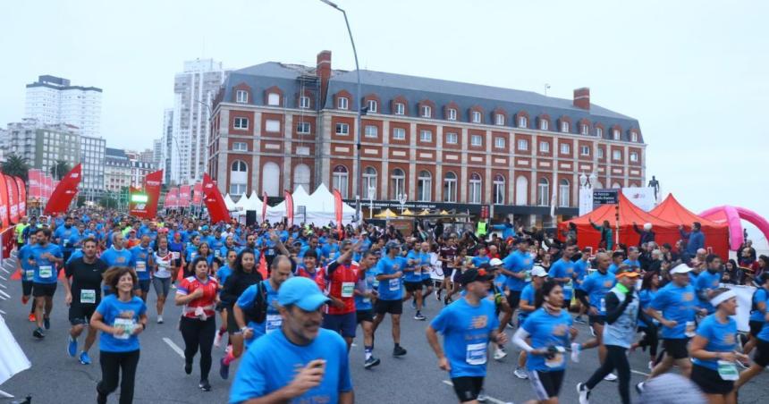 Murioacute un participante durante el Maratoacuten de Mar del Plata