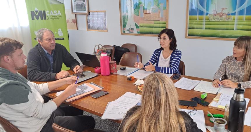 El Tribunal de Cuentas con reuniones de trabajo en Colonia Santa Mariacutea