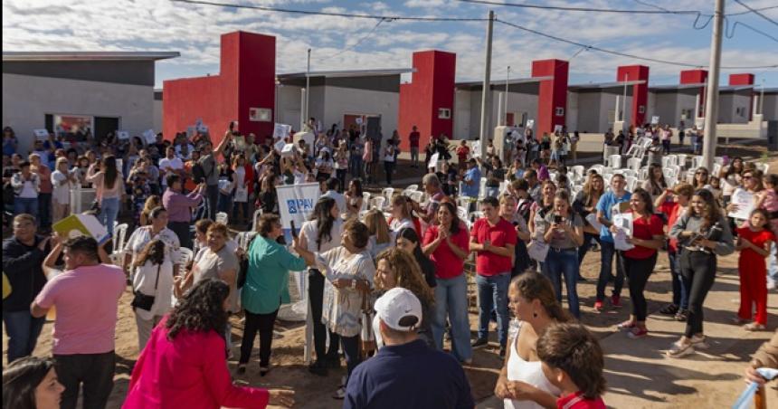 El nuevo barrio de General Acha se llamaraacute Rubeacuten Hugo Mariacuten