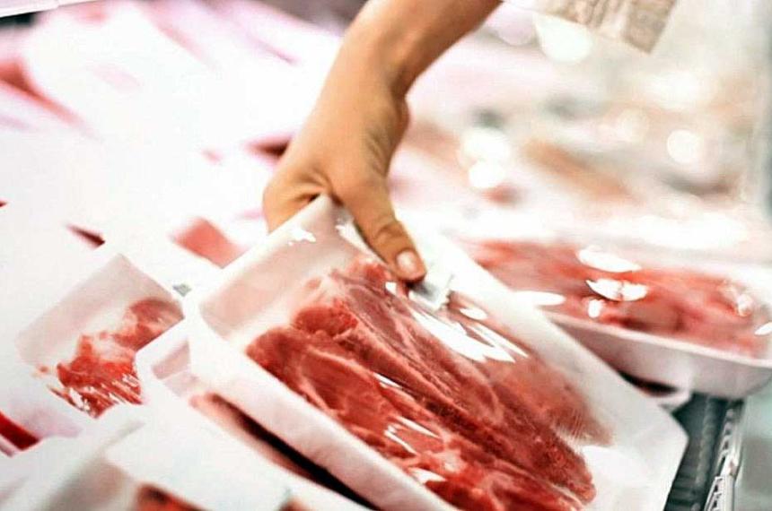 El consumo de carne cayoacute 176-en-porciento- en el primer trimestre del antildeo y fue el peor registro en 30 antildeos
