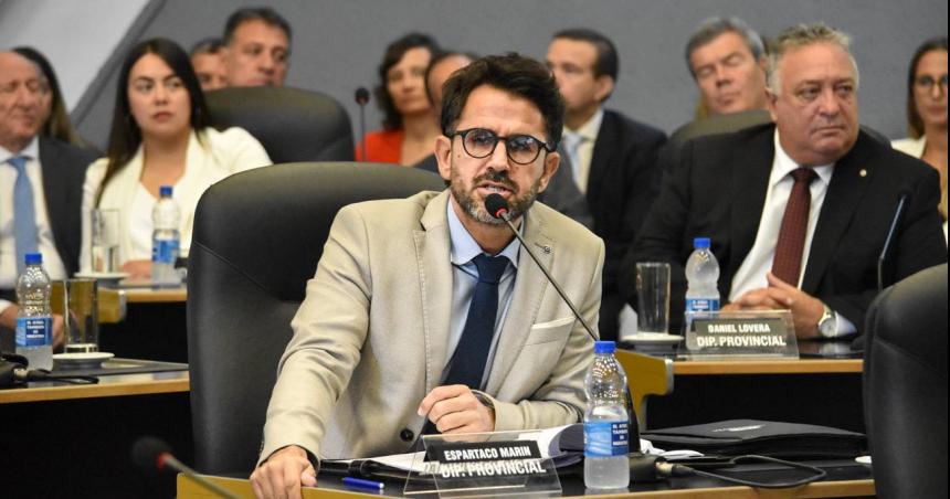 El gobierno quiere someter a las provincias