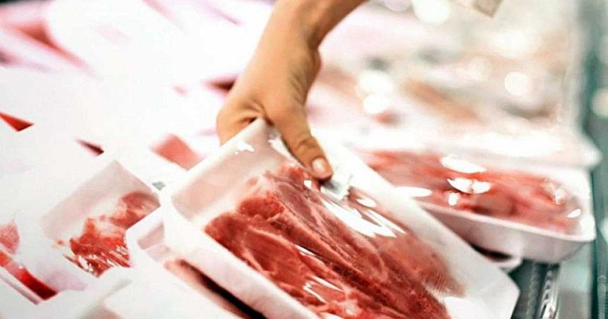 El consumo de carne cayoacute 176-en-porciento- en el primer trimestre del antildeo y fue el peor registro en 30 antildeos