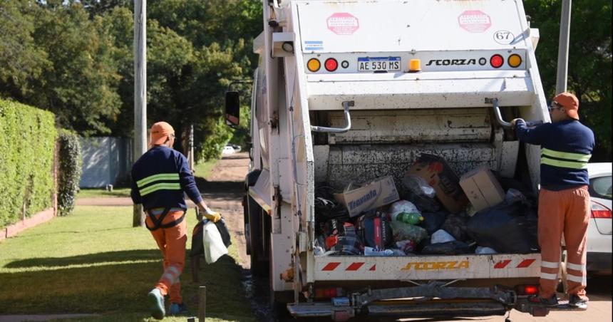 Coacutemo funcionaraacuten los servicios el feriado del 1deg de Mayo