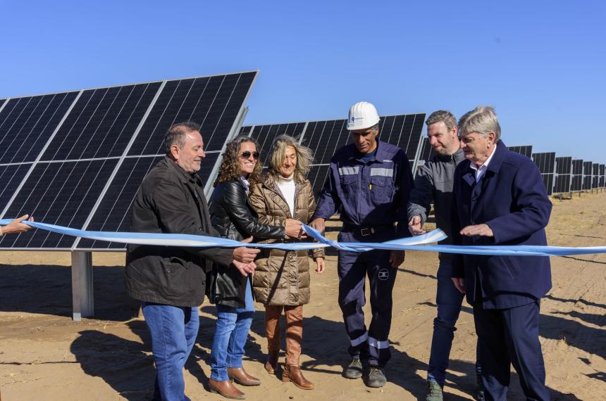 Inauguraron en Victorica el primer parque solar de La Pampa
