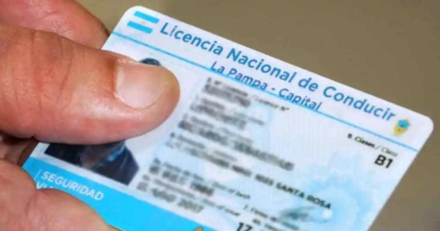 Fuerte suba- sacar o renovar el carnet de conducir seraacute maacutes caro