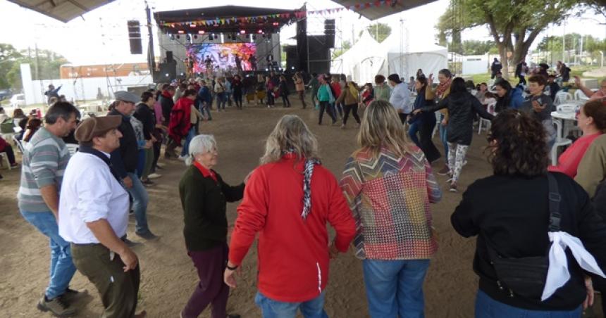 Exitosa primera edicioacuten de la Fiesta de la Mujer Hachera en La Maruja