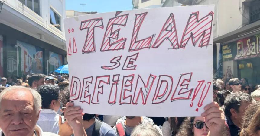 Milei ordenoacute cerrar la corresponsaliacutea de Telam en Santa Rosa