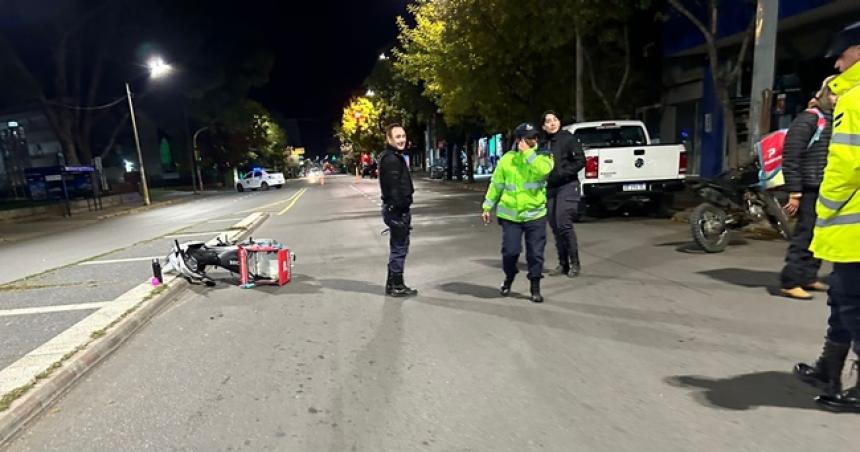 Por una caiacuteda motociclista fue trasladada al Hospital Favaloro