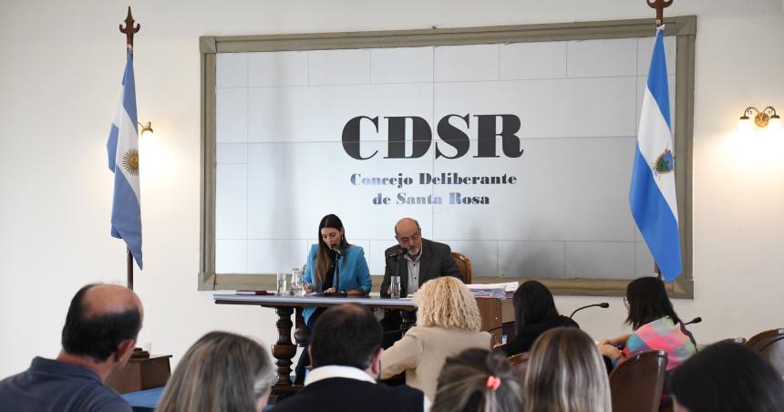 El Concejo Deliberante repudioacute el ajuste en las universidades