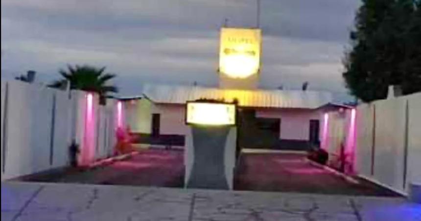 Mendoza- asaltaron a cinco parejas en un hotel alojamiento