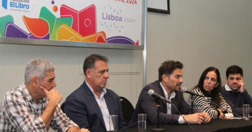 La Pampa tuvo su diacutea para cerrar la participacioacuten en la Feria del Libro