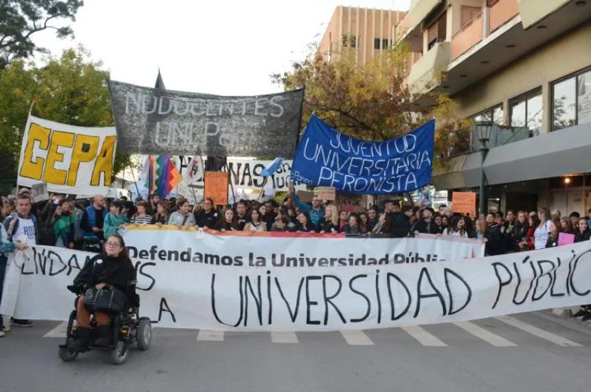 El Comiteacute Provincia de la UCR pide federalismo en los fondos universitarios