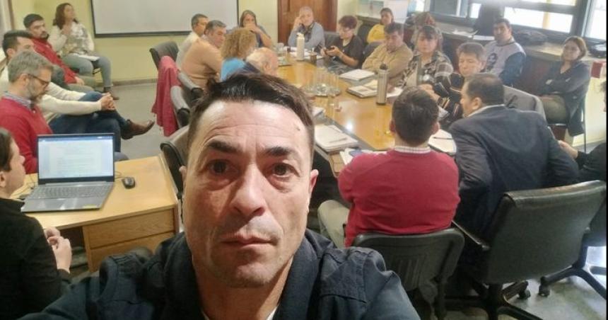 Contrapunto en la paritaria estatal- Con Verna no perdiacuteamos