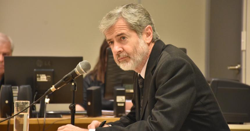 Va a prisioacuten por robar con un arma de utileriacutea