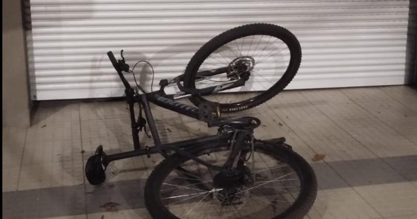 Atropellaron a otro ciclista en el centro santarrosentildeo