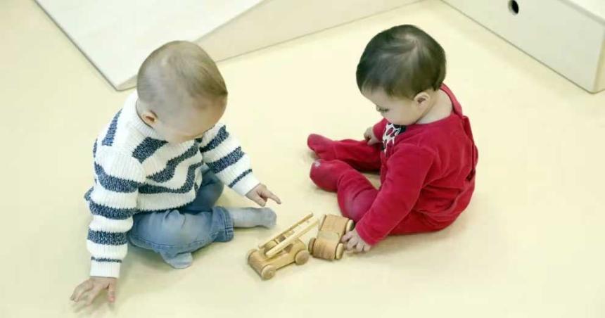 Por queacute los bebeacutes dicen primero papaacute antes que mamaacute seguacuten los especialistas