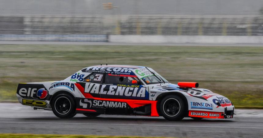 Dailoff toma distancia en la punta
