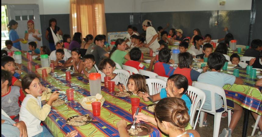 Aumenta la demanda de alimentos en los comedores y merenderos de la ciudad