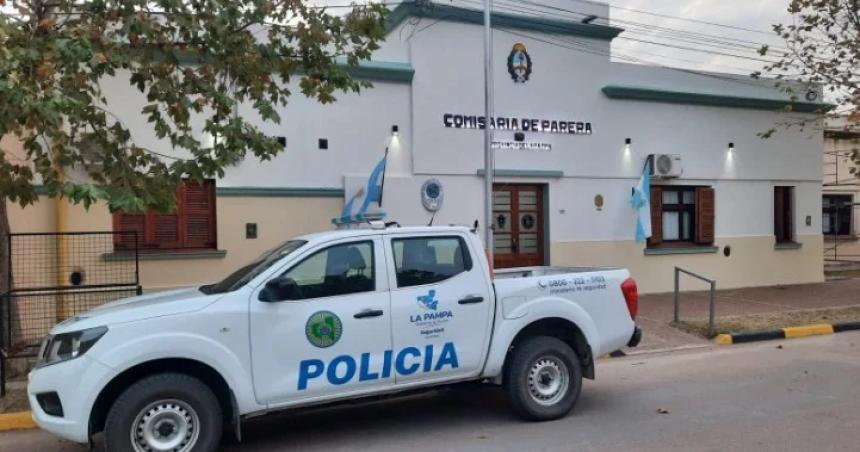 Un menor roboacute 300000 pesos en Parera