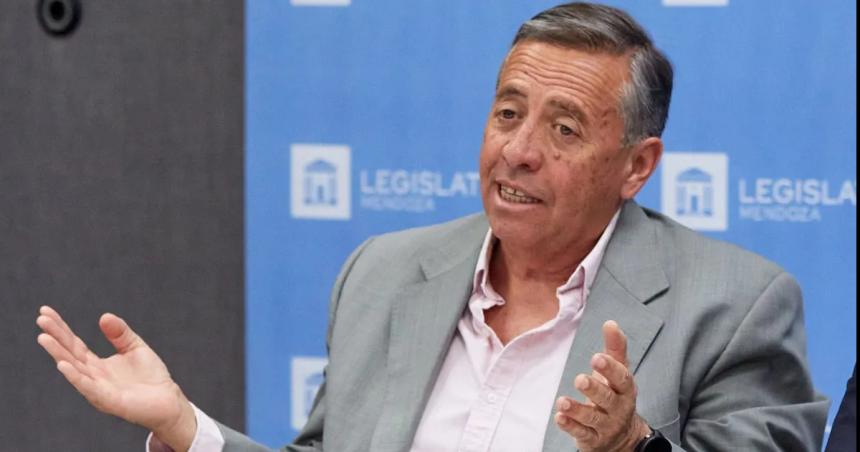 Mendoza- piden que la Corte no se guiacutee por el llanto de La Pampa