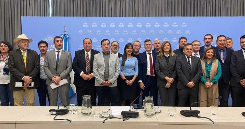 Intendentes reclamaron en el Congreso por subsidios para el transporte 