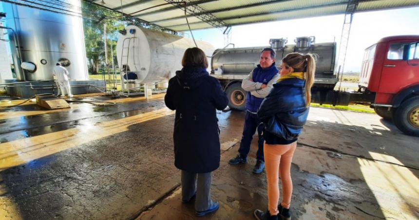 Buscan sustentabilidad ambiental de las industrias laacutecteas