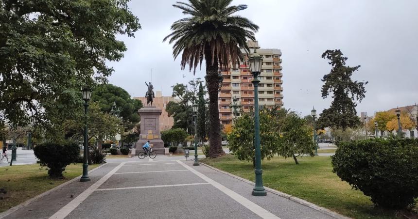 El friacuteo se tomoacute un descanso