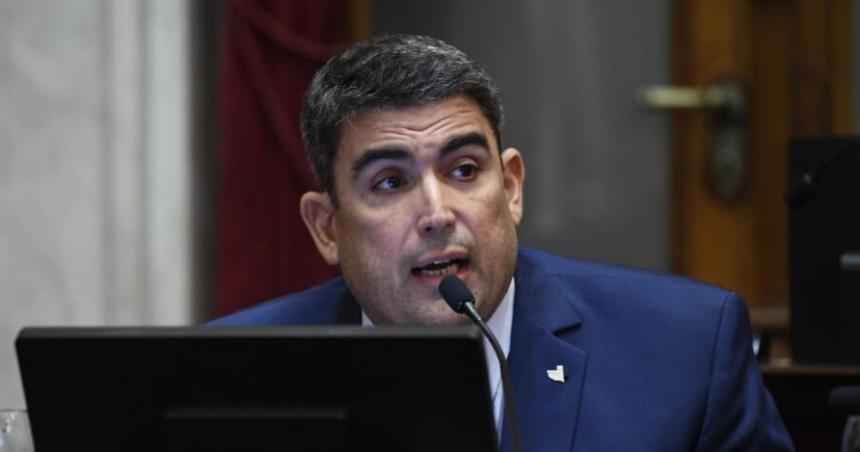 Bensusaacuten pide informes por los alimentos acopiados en galpones del Gobierno nacional