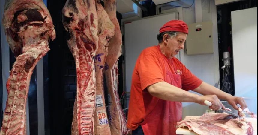 Perdida de poder adquisitvo- baja el consumo de carne y sube el de pollo y cerdo
