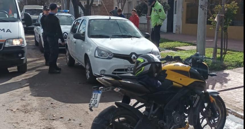 Un motociclista lesionado tras cruzarse con un perro suelto