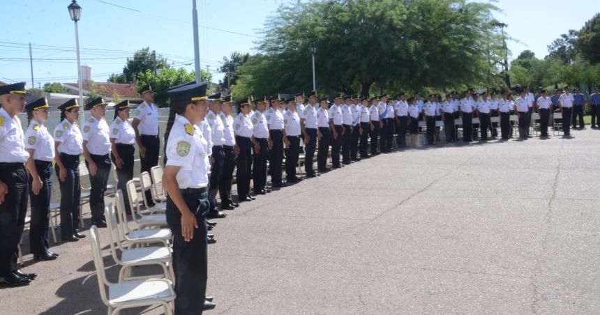 Abren inscripcioacuten para ingresar a la Policiacutea