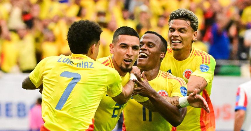 Buen debut de Colombia y empate de Brasil