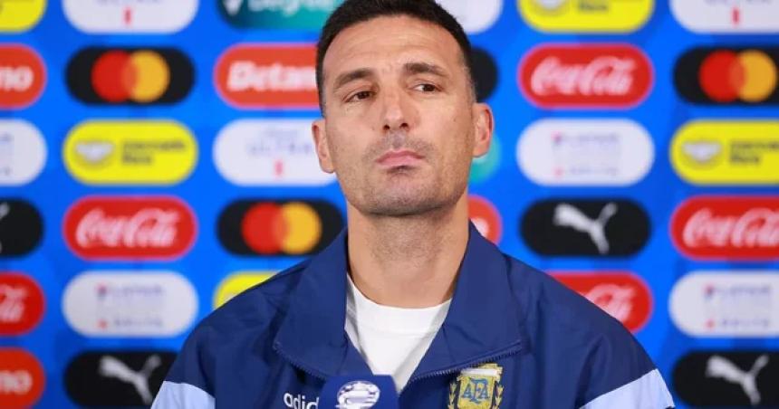 Conmebol sancionoacute con un partido a Scaloni