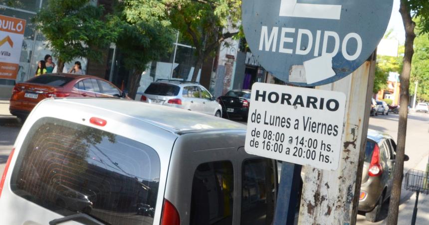 Presentaron un pedido de informes por los problemas con la app del estacionamiento medido