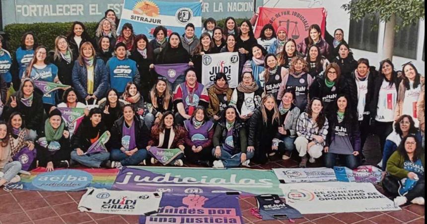Judiciales pampeanas participaron en un encuentro nacional de mujeres y diversidades