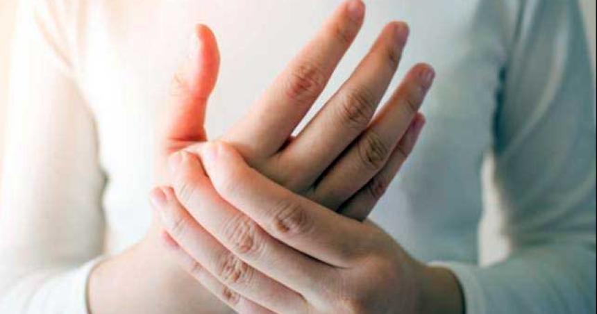 Cuaacutendo un hormigueo puede ser siacutentoma preocupante y debemos acudir al meacutedico