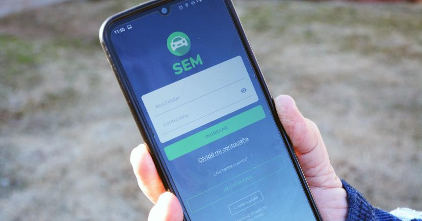 SEM- la oposicioacuten pregunta si los datos de los usuarios estaacuten a salvo