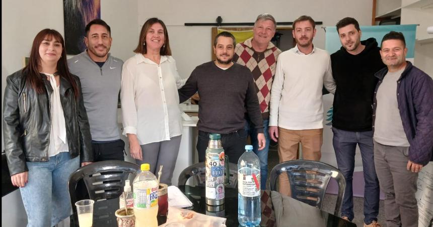 La Libertad Avanza se presenta sola en 2025