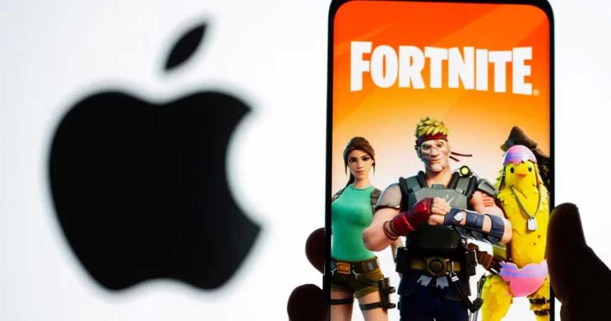 Fortnite regresa a iPhone despueacutes de cuatro antildeos- asiacute se podraacute descargar