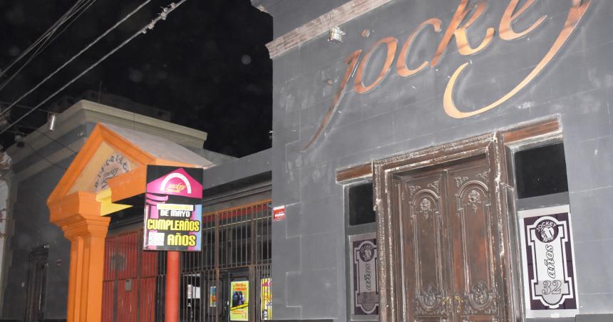 Tres hombres salvajemente golpeados por los patovicas de un boliche