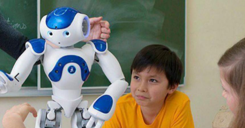 Piden que ensentildeen Inteligencia Artificial en las escuelas