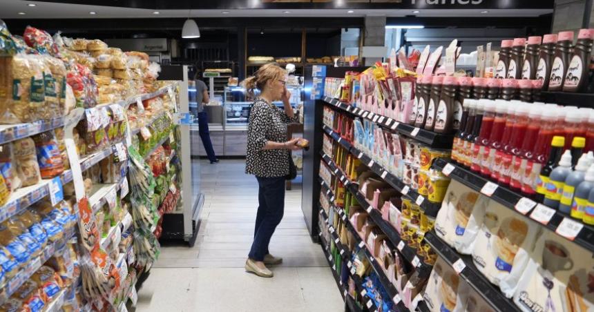 La inflacioacuten de junio fue del 46-en-porciento- y acumula 80-en-porciento- en la gestioacuten de Milei