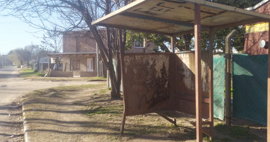 Vecino del barrio Malvinas Argentinas reclama el retorno del colectivo