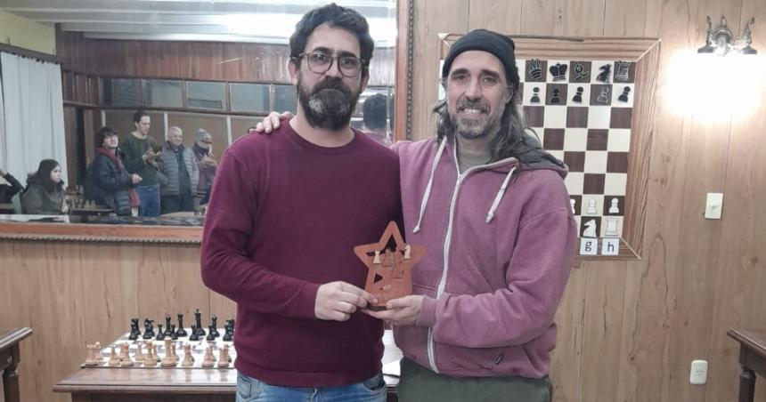 Martiacuten Mansilla y una vuelta con festejo