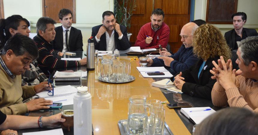 Vamos a terminar enfrentaacutendonos entre nosotros sin salida posible